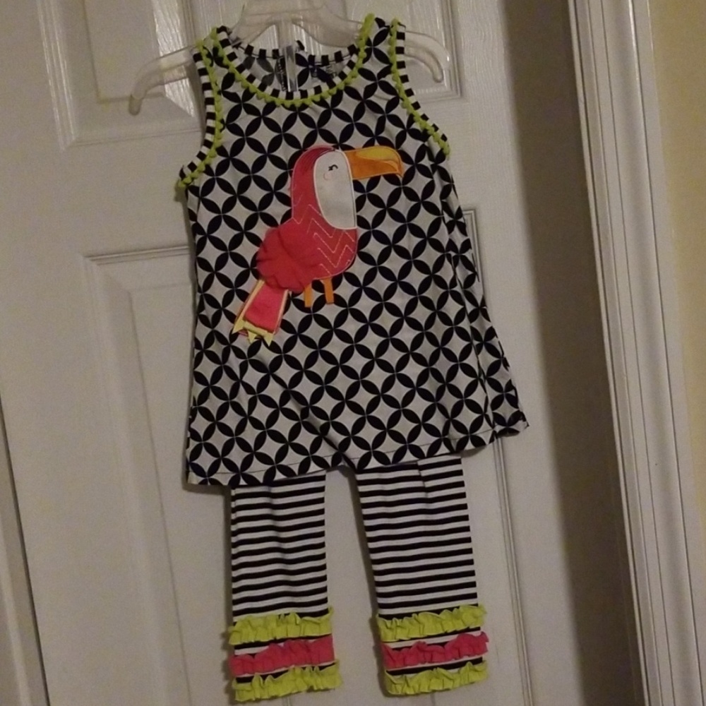 Emily Rose Boutique outfit 3t
